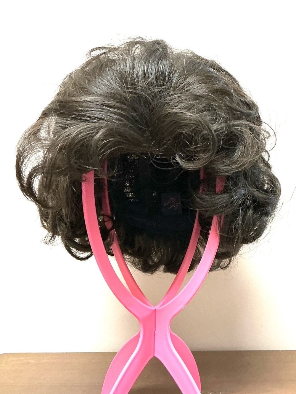 NEW Vintage Paula Young 1992 “Majestic” Dark Brown Short Layered Wig